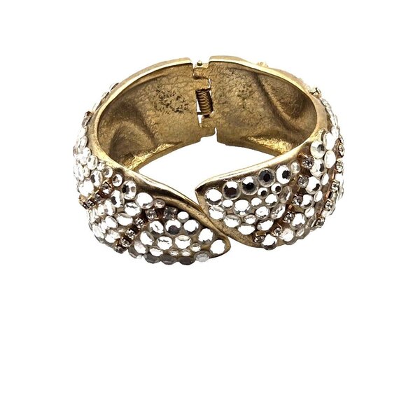Vintage 1980s hinged cuff bracelet rhinestones and crystal pave gold tone chunky - Picture 2 of 7